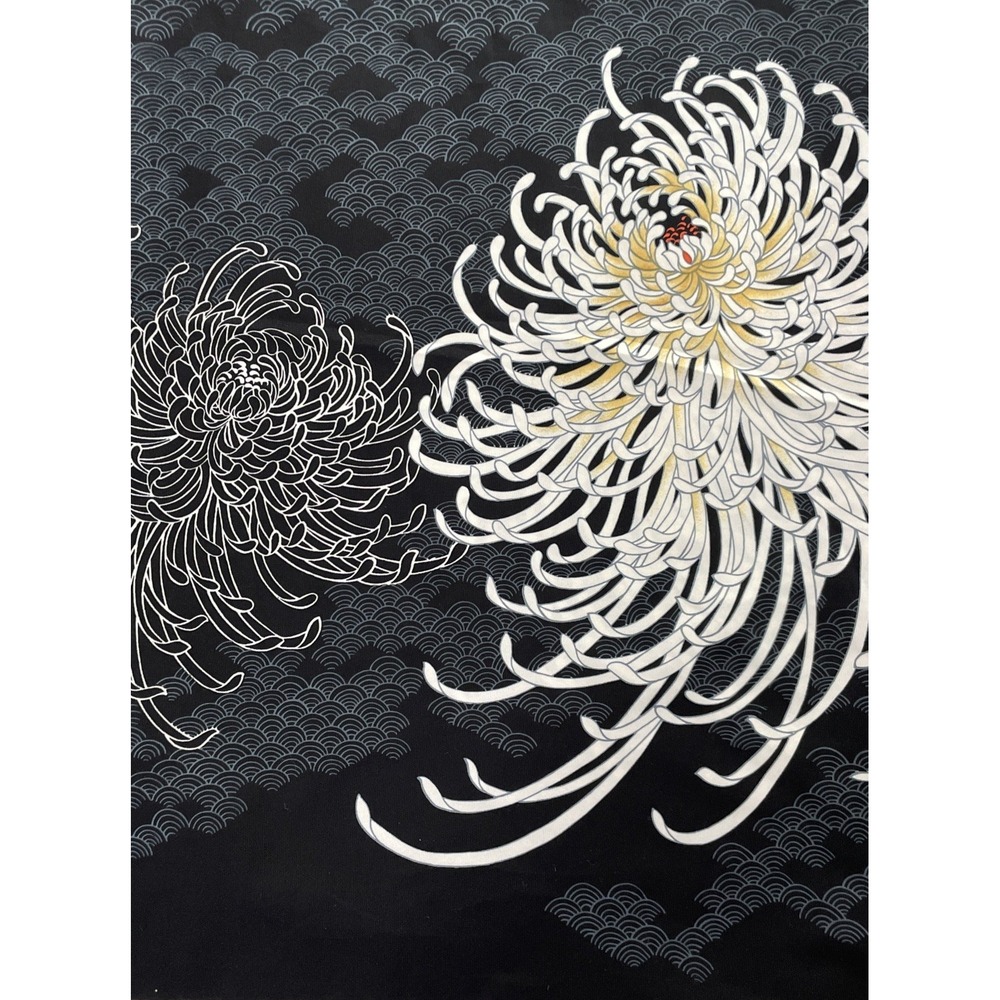 Hawaii‎ Print Vintage Fabric Hawaiian Chrysanthemum Black 74"X60"